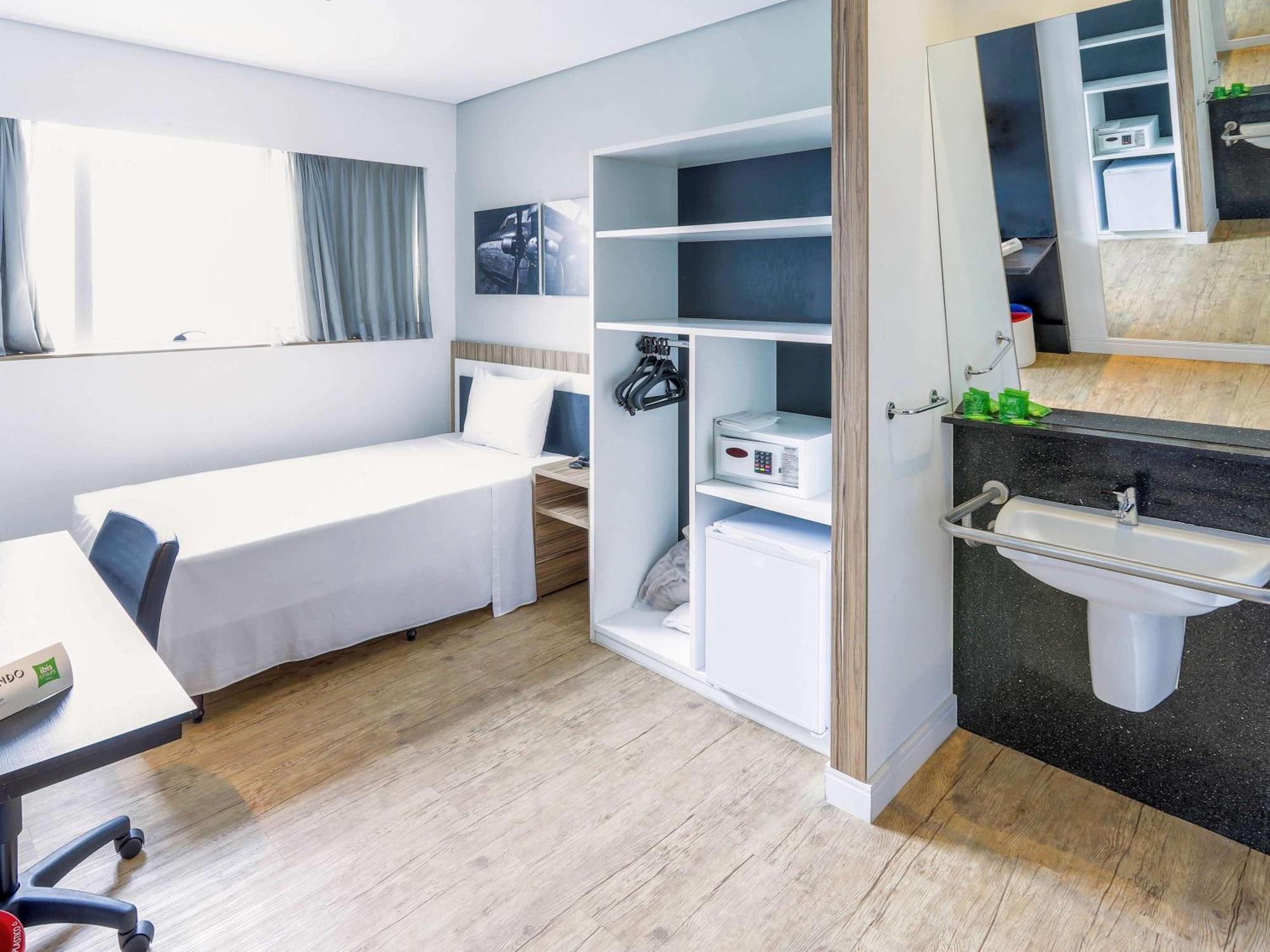 Ibis Styles Confins Aeroporto Hotel Lagoa Santa  Exterior foto